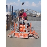 座騎式鏡面整體粉光 - 砳鼎工程有限公司