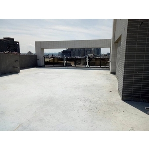 PU工程施工研磨清地