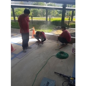 伸縮縫工程施工