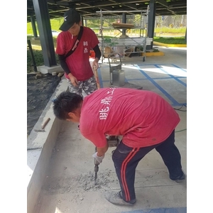 伸縮縫工程施工