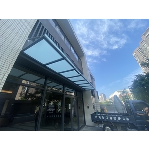 ST採光罩膠合玻璃工程 - 新日隆鋁窗五金商行