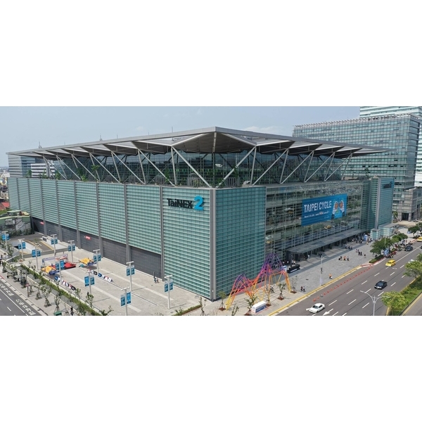 國家會展中心(南港展覽館擴建)建築工程-帷幕牆製作施工組立工程,新格金屬股份有限公司