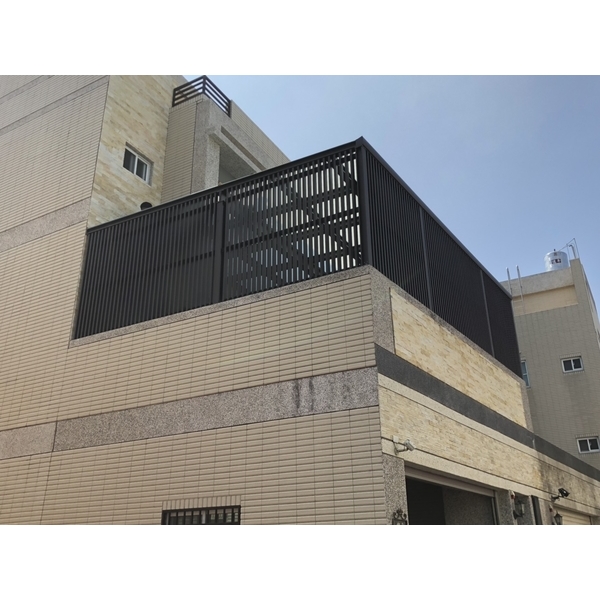 採光罩加格柵 採光罩加格柵-毅展企業社