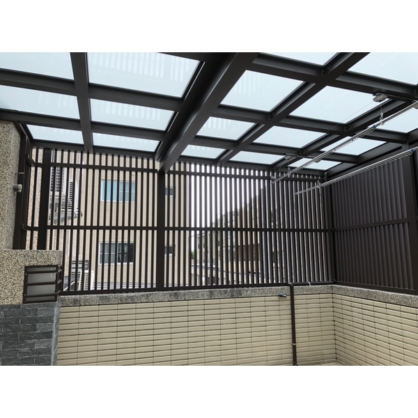 玻璃採光罩 玻璃採光罩-毅展企業社