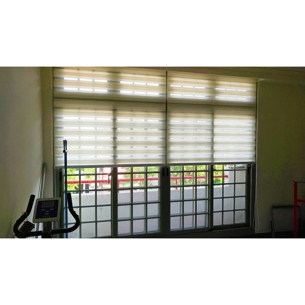 捲簾,真正好企業社