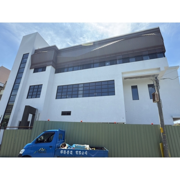 格柵與鋁門窗工程專-鋐闓企業社