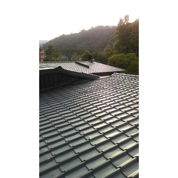 琉璃鋼瓦斜屋頂1