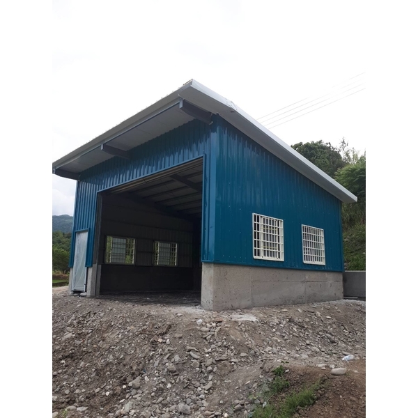 鐵屋,東光土木包工業