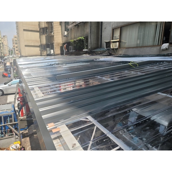 遮雨棚高度修改升高更換不銹鋼浪板,佳德金屬企業社
