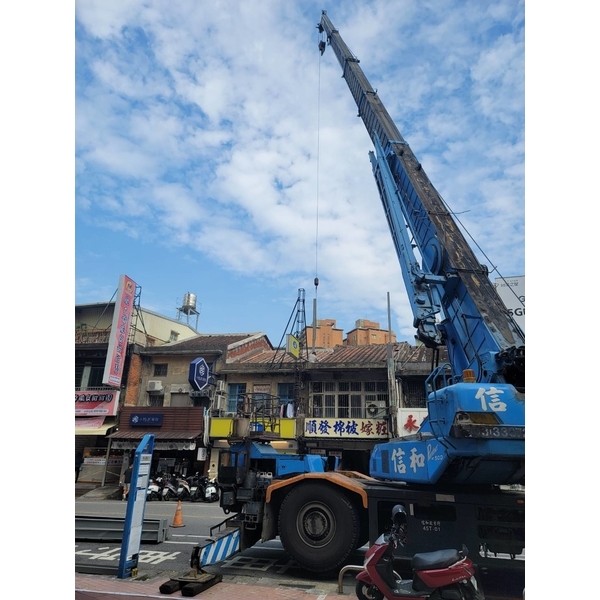 舊式古厝屋頂拆除-佳德金屬企業社