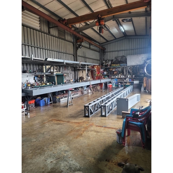 超大座玻璃採光罩骨架安裝-佳德金屬企業社