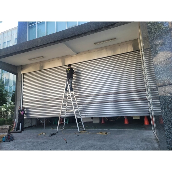 不銹鋼電動大門修改-佳德金屬企業社