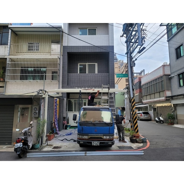 玻璃採光罩製作安裝-佳德金屬企業社