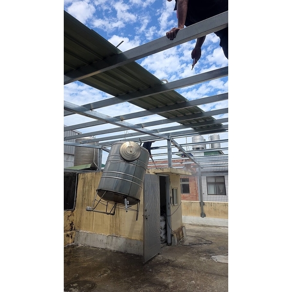 鐵皮屋頂搭建防漏-佳德金屬企業社