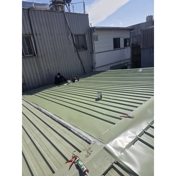 鐵皮屋頂搭建防漏-佳德金屬企業社