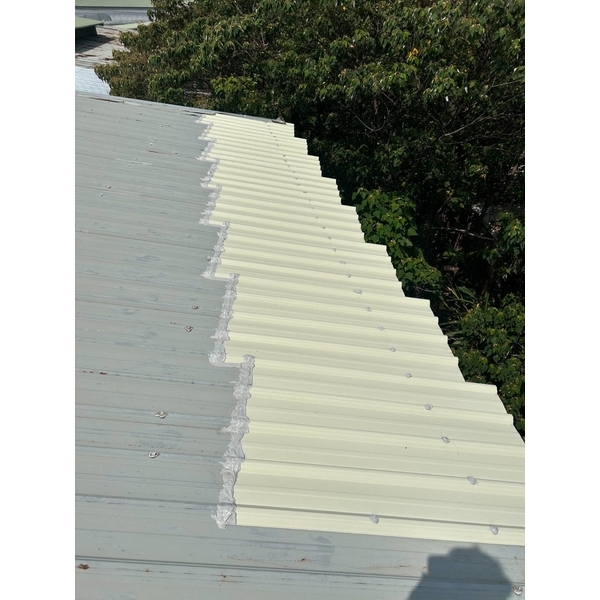 鐵皮屋頂板尾鏽蝕延板360米。420片-佳德金屬企業社