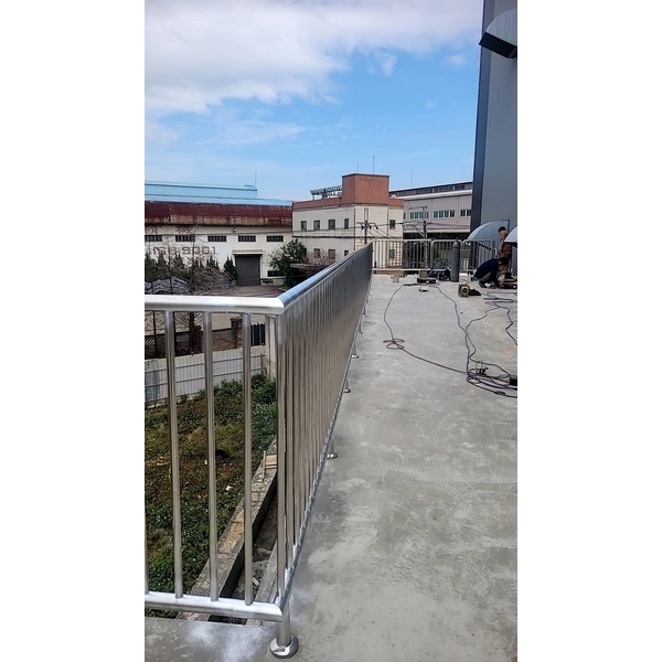 廠房平台安全欄杆-佳德金屬企業社