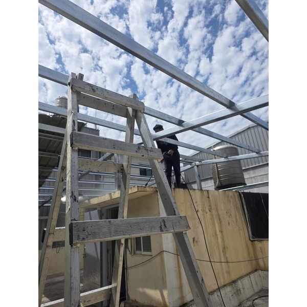 鐵皮屋頂搭建防漏-佳德金屬企業社