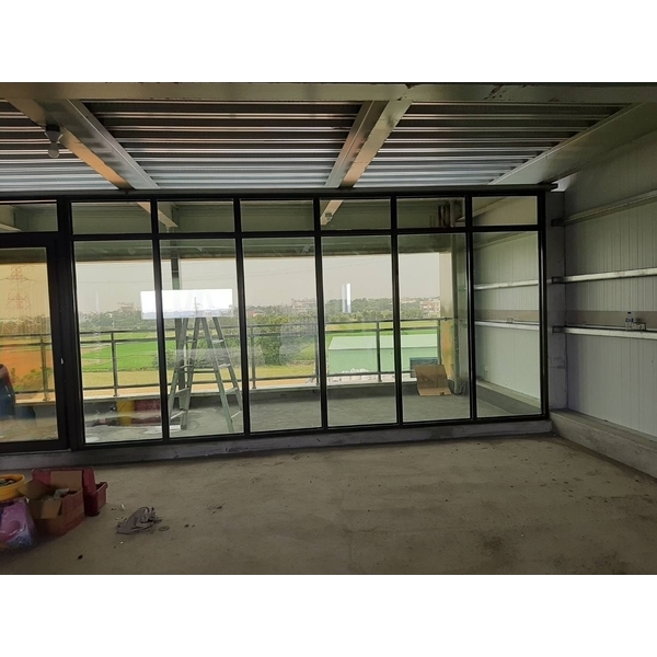 電動捲門。落地氣密窗安裝工程-佳德金屬企業社