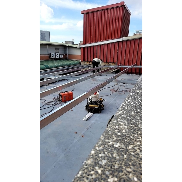 不銹鋼鐵皮屋頂搭建-佳德金屬企業社