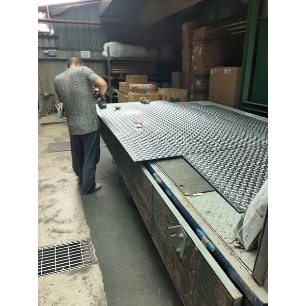 地面鋼板補強-佳德金屬企業社