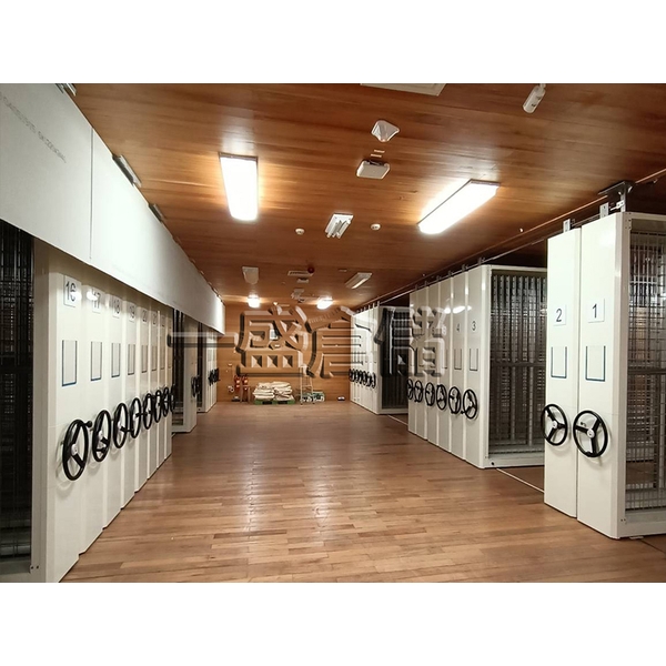 移動式掛畫架,一盛角鋼鐵櫃企業股份有限公司