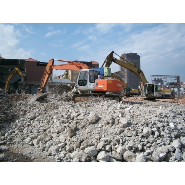 新竹市客運站拆除,鑫益興企業有限公司