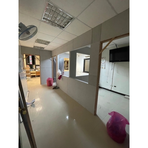 輕隔間,柏峻工程行