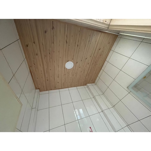 長條型塑膠天花板