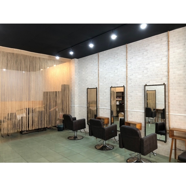 絕色髪藝-噴漆 ＆壁紙 施作,居久屋企業有限公司