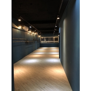 桃園西裝店工業風設計施工