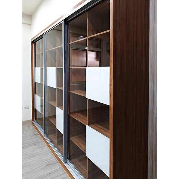 磁性塗鴉牆、收納櫃