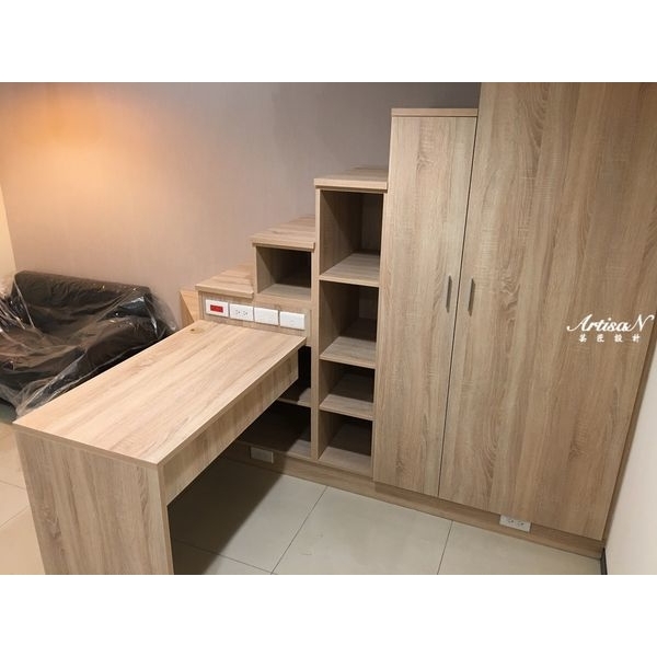 樓梯兼書桌書櫃