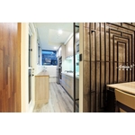 造型鐵件推拉門與廚房 - 芸匠室內裝修設計有限公司