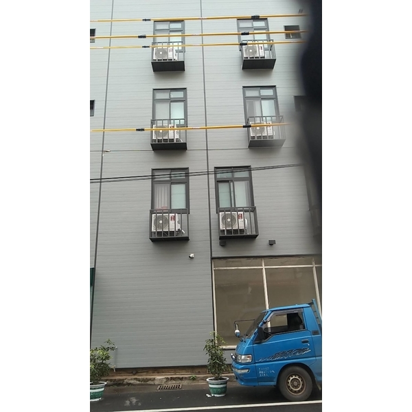 外牆拉皮以及冷氣護欄架安裝