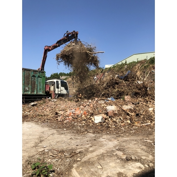 田地樹枝廢棄物清運