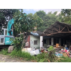 平房拆除及擋土牆回填