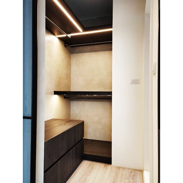 高級華廈-群匠室內裝潢設計有限公司