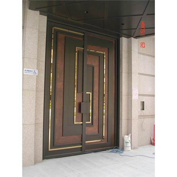 烤漆大門 烤漆大門,潤錏金屬有限公司