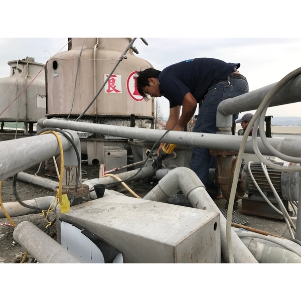 更換水塔 更換水塔,臣富空調工程有限公司