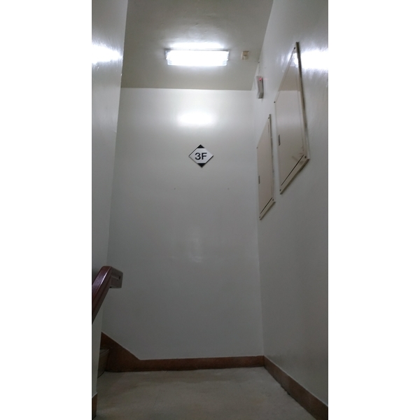 樓梯間油漆粉刷-漢揚油漆工程有限公司