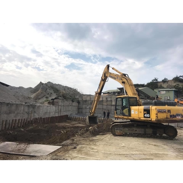 加深區開挖,尚好重機工程有限公司