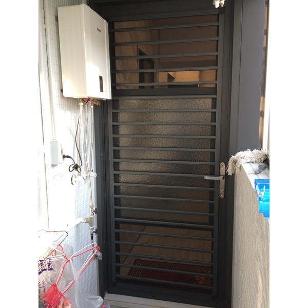 三合一通風門-泓毅鋼鋁工程行