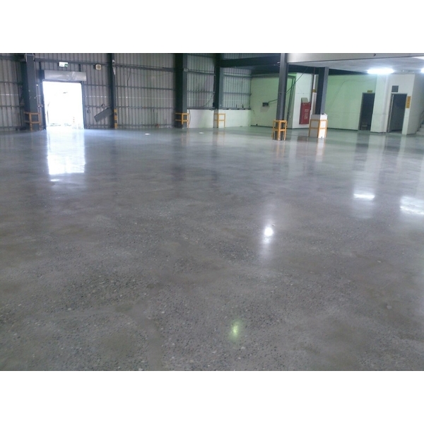 仁武某儲貨站-磨石通工程公司