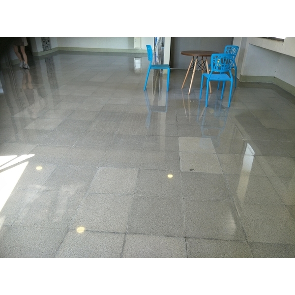 成功大學鑿面磨石磚整平研磨-磨石通工程公司