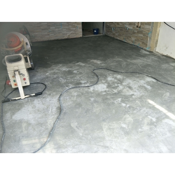 新營復興路車庫地板固化光-磨石通工程公司