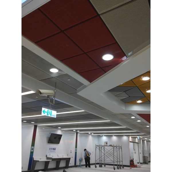 金屬天花板