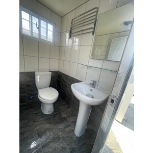 水泥流動廁所 , 合發水泥加工所