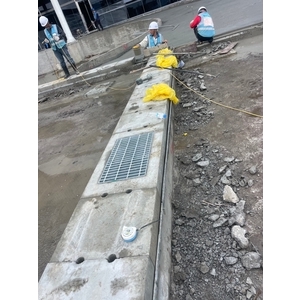 水溝蓋板施工