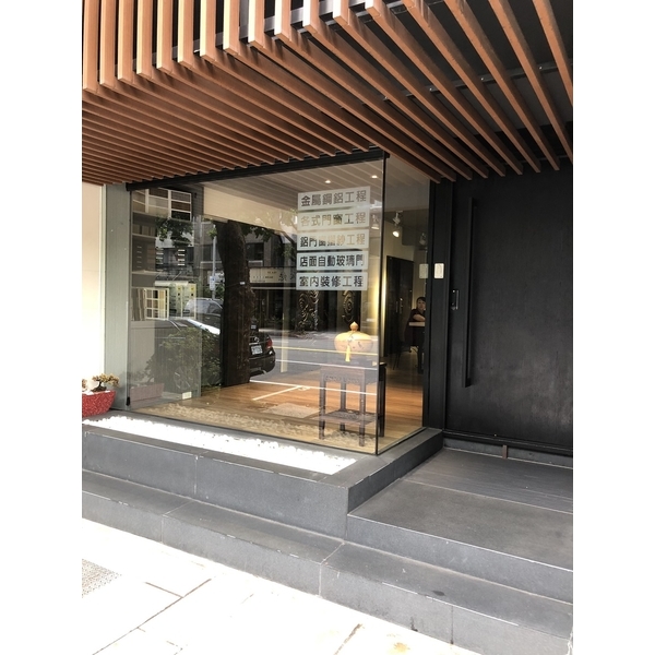 玻璃門 玻璃門-惠鴻工程有限公司